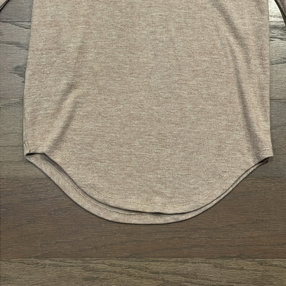 LOFT Light Brown Cozy Long Sleeve Top - Size XS - Picture 5 of 7